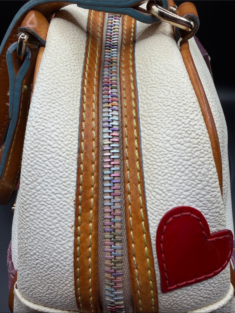 RARE - VINTAGE - Dooney & Bourke Lindsay Lohan #5 Rainbow IT Bag - Picture 4 of 15